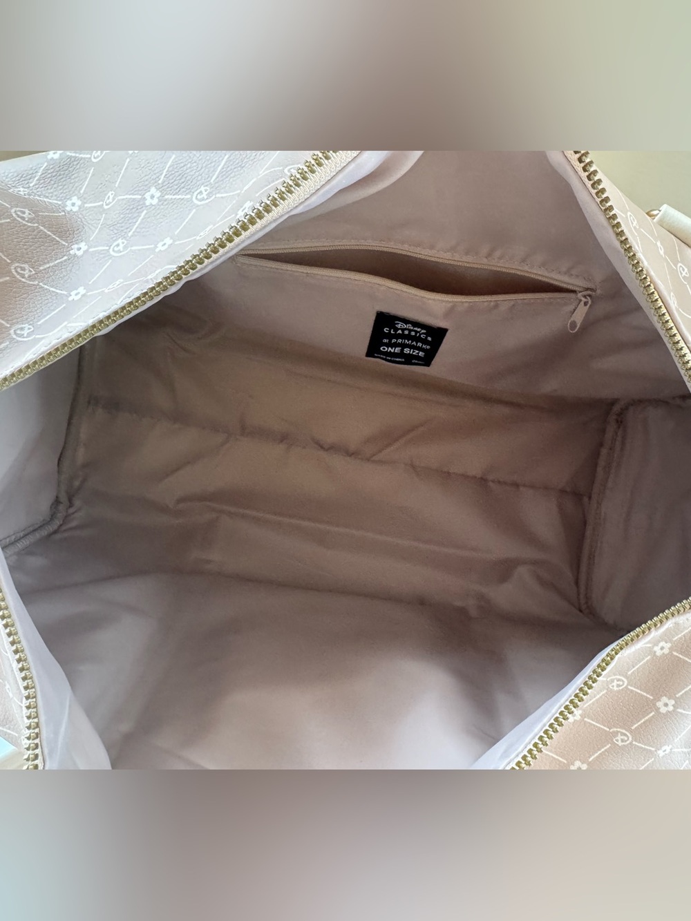 Disney Primark Bambi Weekend Bag - Picture 13 of 16